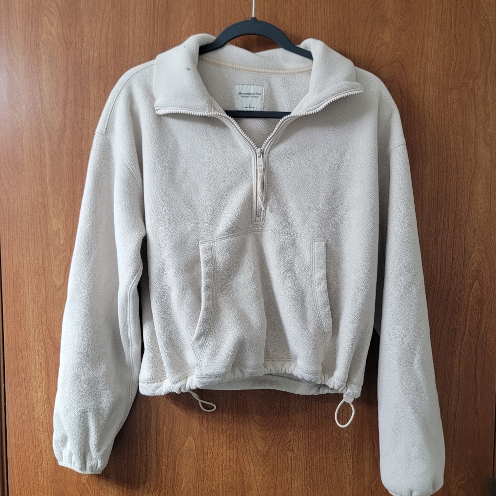 Abercrombie & Fitch Beige Quarter-Zip Fleece Size Small